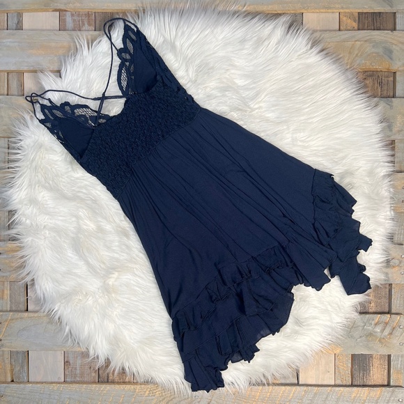 EUC ✵☽Free People☾✵ Crochet Ruffly Navy Blue Adella Slip Dress | Medium - Picture 5 of 16